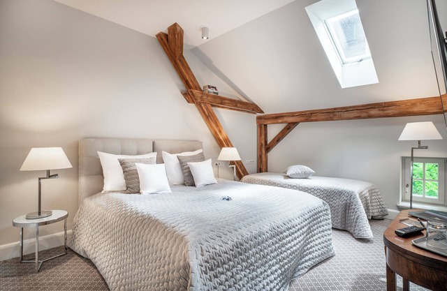 Schloss Manowce - Dreibettzimmer (Zimmer 9)