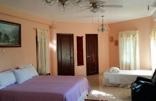 Herrenhaus Giahn Bed and Breakfast