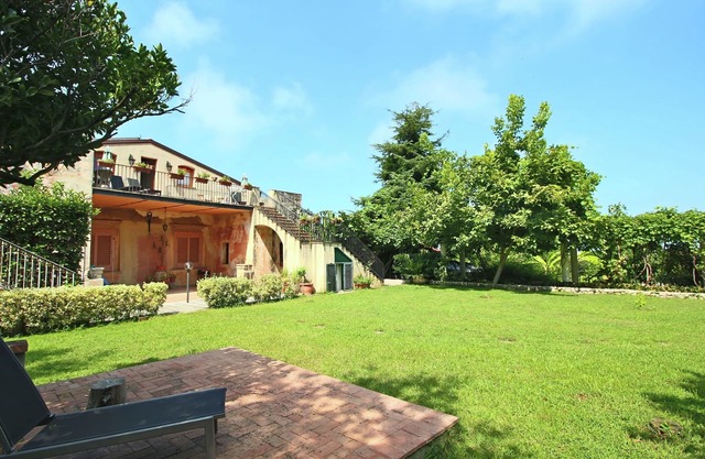 Luxuriöses Landhaus in Parghelia in Meernähe