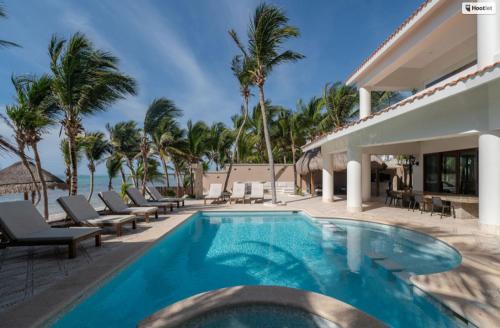 Mansion Villa in Soliman Bay for 34 guests!
