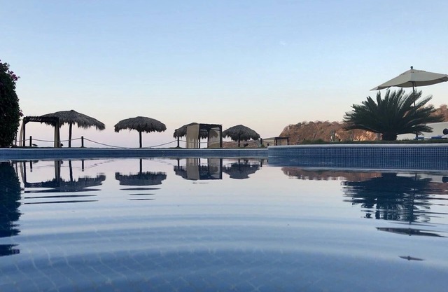 Manta Raya Hotel