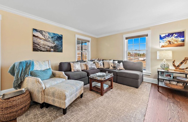 Mantoloking Home w/5 bedroom and marvelous backyard - 12,500/wk