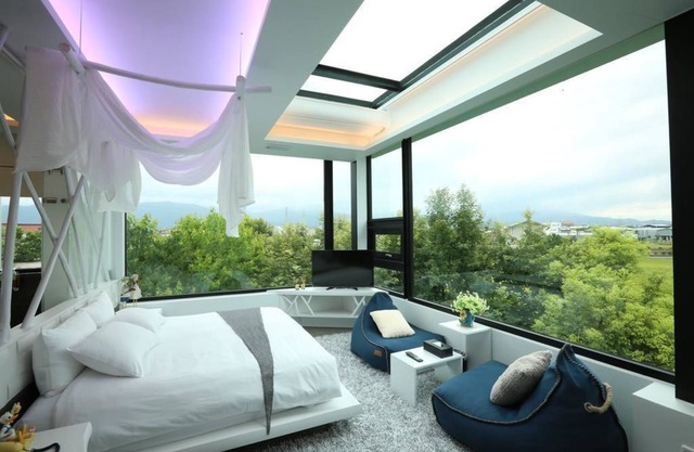 Maple House Riverside