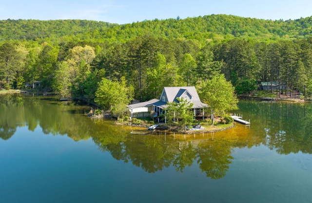 Maplewood Cottage at Chattooga Lake