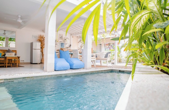 Mara Villa Seminyak, 3 bedroom, 3 Bathroom, open living room, private pool.