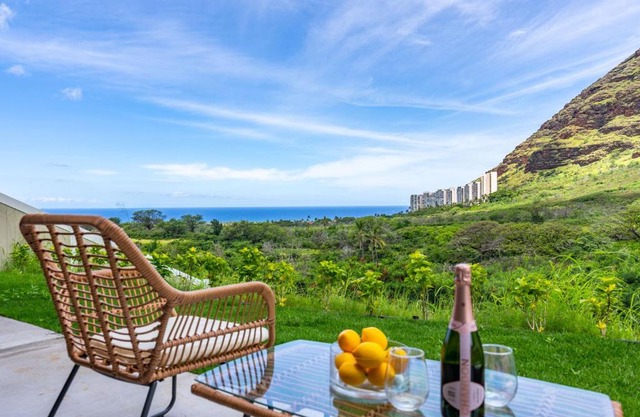 @ Marbella Lane - 2 master suites MT+Ocean Views