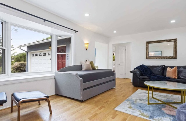 @ Marbella Lane - 3BR Belmont Cozy House