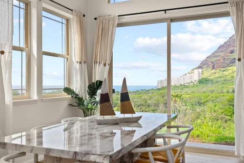 @ Marbella Lane - 3BR w/amazing MT & Ocean Vistas