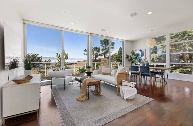 @ Marbella Lane - Cozy and Eccentric Design Home