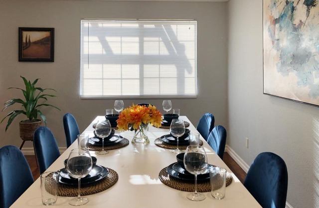 @ Marbella Lane - Elegant Home in SJ