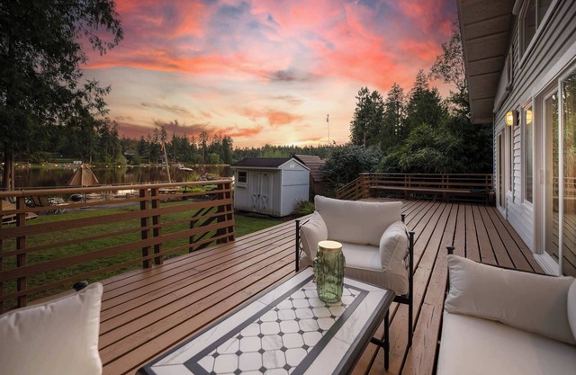 @ Marbella Lane - Hidden Gem on Scenic Shady Lake