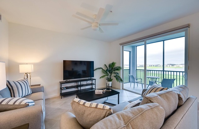 Maria Condo w/ Community Pool Access