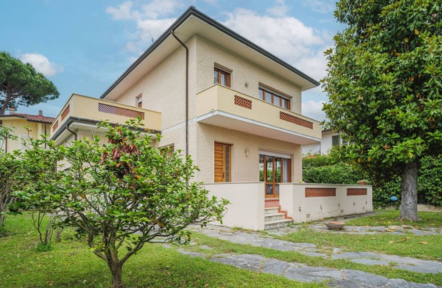 Maria Luisa by Interhome