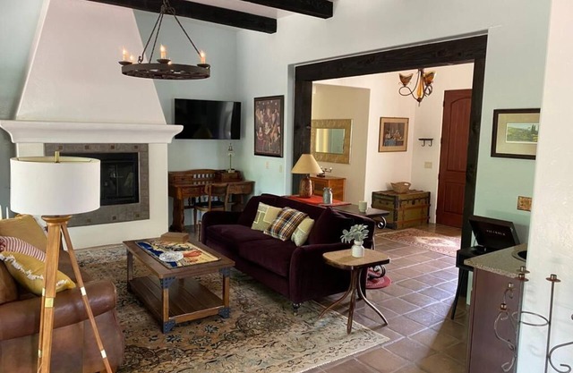 Maria's Retreat - Walking distance to the Tubac Resort - Self check-in ✨✨✨