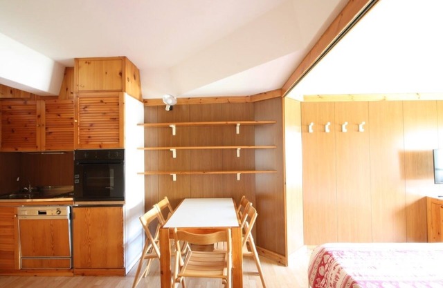 MARILLEVA 1400 - RESIDENCE ARTUICK - APARTMENT 556 DIRECTLY ON THE SLOPES - 6 BEDS