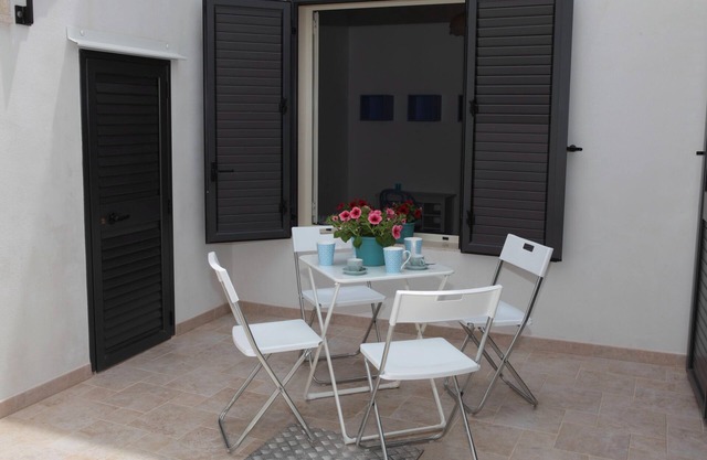 MARINA DI RAGUSA, BLUMEDITERRANEO Haus, Wohnung COBALT