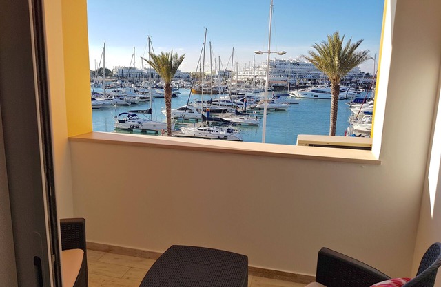 Marina Plaza, CleverDetails, 1Bedroom apartment located inside the marina