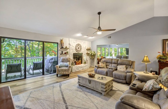 Marina Village 132 in Keowee Key