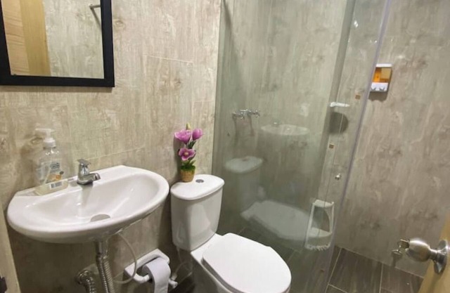 Marinilla Center Shelter