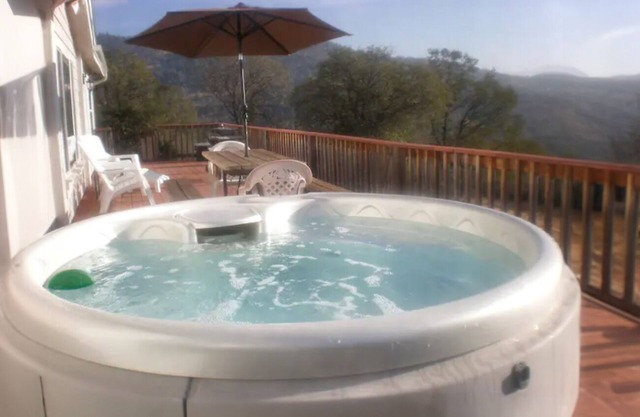 Mariposa Ridge Retreat.
