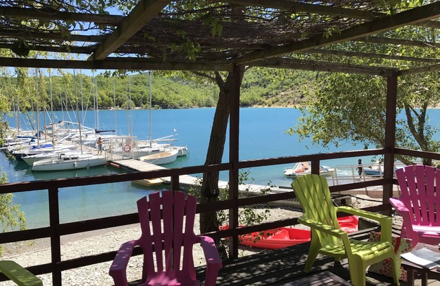 MARJOLAINE' Unterkunft mit 2 SZ/ Blick auf den See/ 200 m von Stränden entfernt