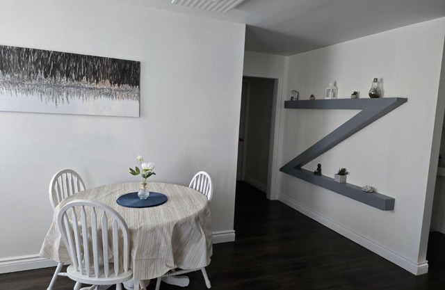 Market place room 2