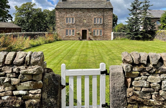 Marl Hill House is a peaceful country retreat