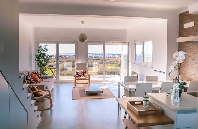 Marlin house V beautiful ocean view, welcoming environment & relaxing place
