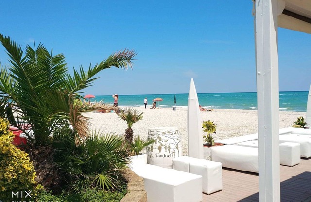 ☀️🏖️🌊Marotta, 50 m vom Meer entfernt, 2 Schlafzimmer, 7 Betten