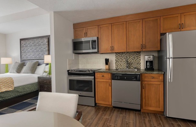 Marriott / Heavenly Resort Studio Condo w/own private hallway.