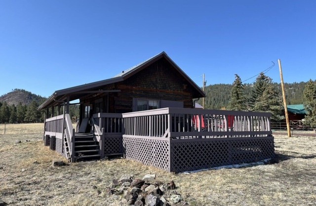 Martha's Historic Meadow Retreat