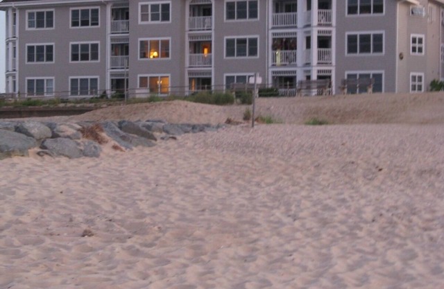 Martha's Vineyard Beachfront Condo in Eichenfels