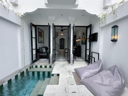 Martini Beachside Villa 6