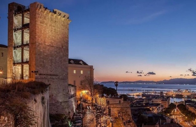 Martini Time, panoramic terrace on Cagliari's castle