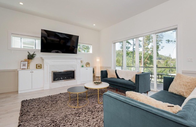 Marvelous Home In Victoria, BC
