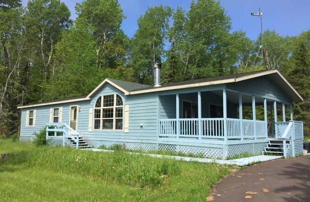 Cottage mit 3 Schlafzimmern und 2 Bädern in Russell Bay