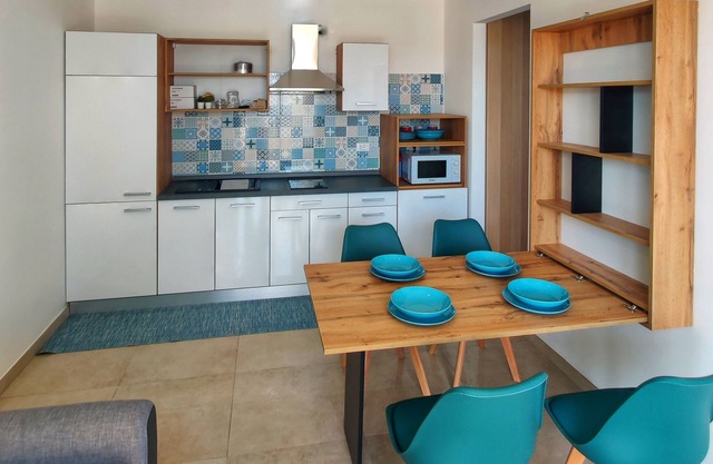 MARZAMEMI - Newly built apartment a stone's throw from the sea