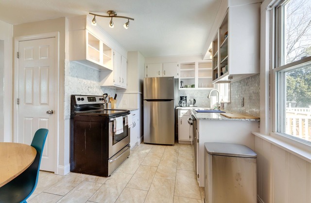 Massachusetts Vacation Rental w/Deck