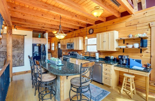 Massachusetts Vacation Rental with Deck and Grill