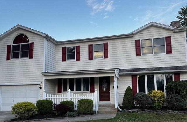 Massapequa Park Meadow Paradise