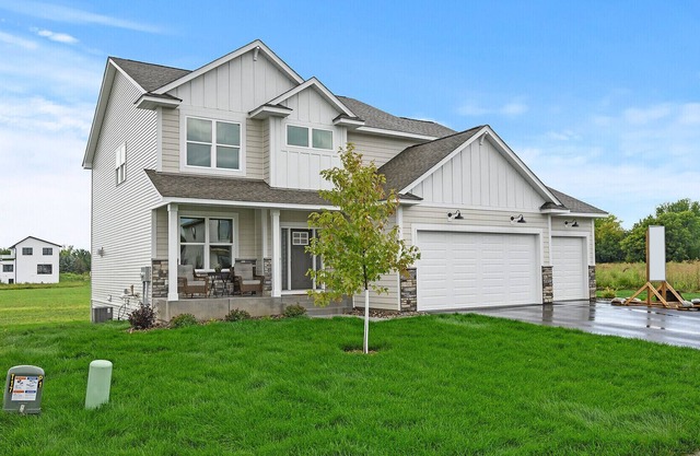 Massive New Build in Wilhelm Hills