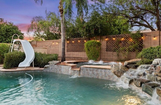 Massive North Scottsdale 6 bdrm w/ Oasis Backyard!