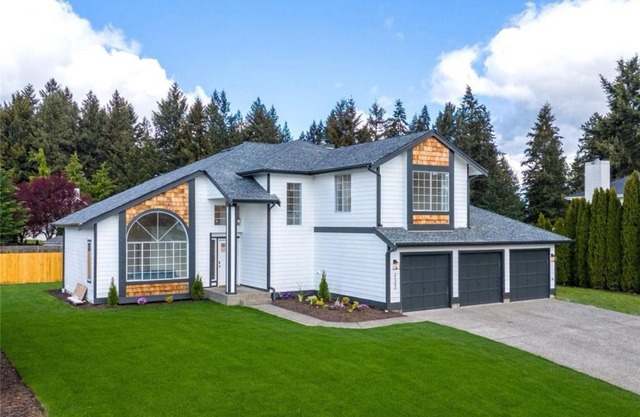 Master bedroom, Spanaway