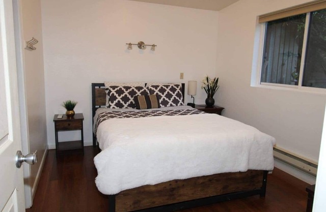 Master Suite with Private Patio, Fruitful Garden