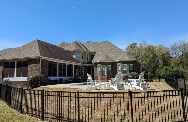Masters Home Rental - 5 Bed/5 Bath w/Pool, Theater