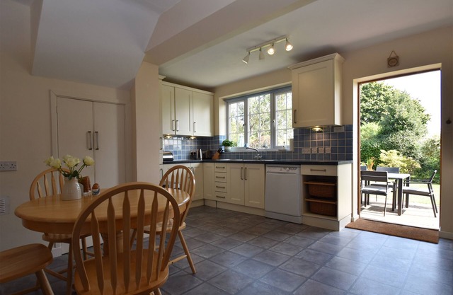 Maytham Cottage