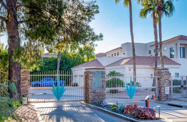 McCormick Ranch Condo