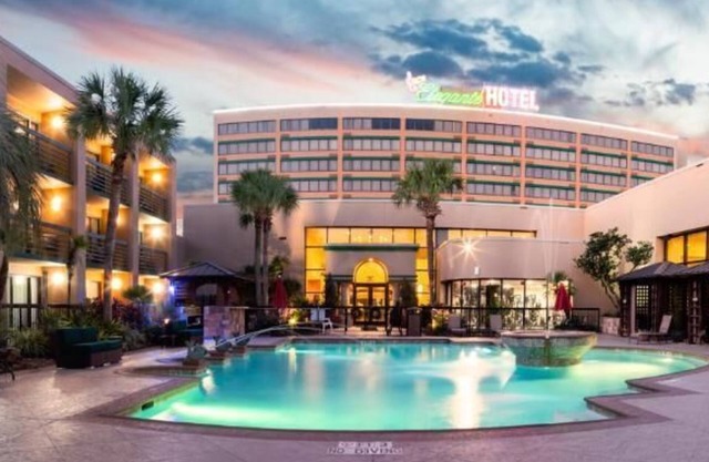 MCM Eleganté Hotel & Conference Center Beaumont