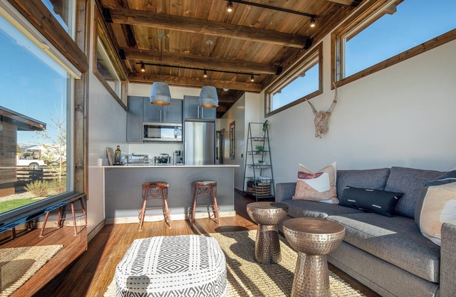 Meadow Creek Tiny Home #02 with Mountain View