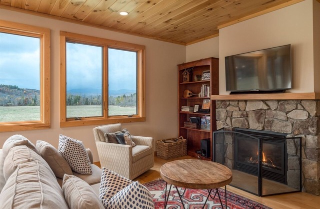 Meadow View Cabin | 3 Bed, 2 Bath